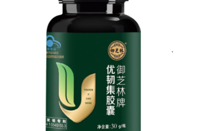 经常刷短剧的人很容易产生错觉:好像遍地都是出手阔绰的霸总,男生月入过万是标配